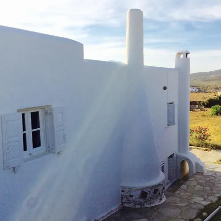 Villa Traditional